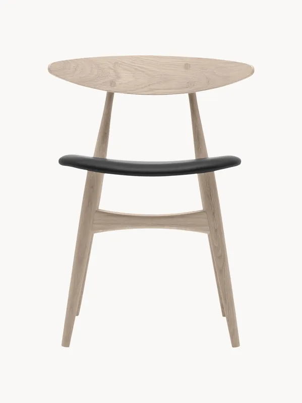 Silla de madera con asiento de cuero CH33P - Carl Hansen & Søn