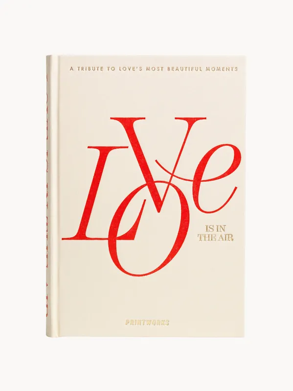 Libro ilustrado Love is in the Air - Printworks