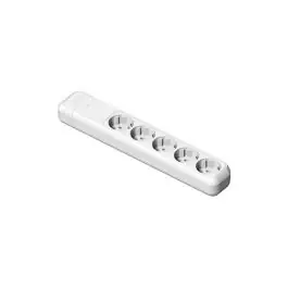 Base multiple sin interruptor sin cable 5 tomas famatel