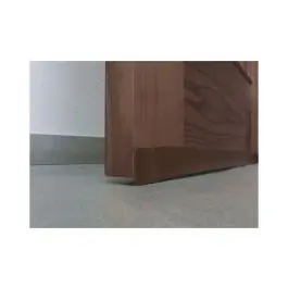 Burlete bajo puerta adhesivo pvc 40 mm x 1 m marron burcasa
