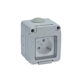 Base enchufe tt superficie 16a ip55 famatel