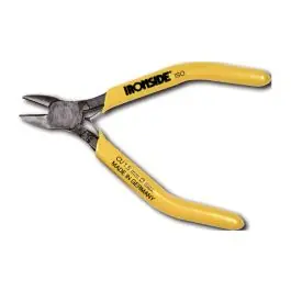 Alicate corte diagonal p/ electronica y precision 110 mm mango recubierto de pvc ironside