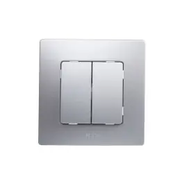 Conmutador doble plata serie niloe legrand