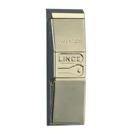 Escudo protector c8 anti-vandalismo derecha 155/121x36x25 cromo brillo lince