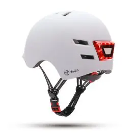 Casco con led movilidad 25x20x15 led frontal y trasero youin