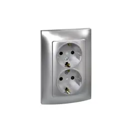Base enchufe doble schuko tt empotrar aluminio serie 10 simon